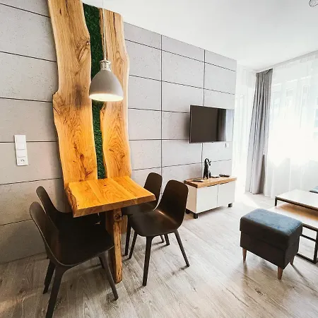 Lägenhet Bella Apartament *